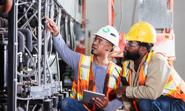 Best Affordable Emergency Electrician  in Southern Gateway, VA